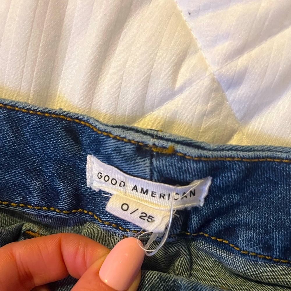 Good American “Good Leg” Skinny Jeans